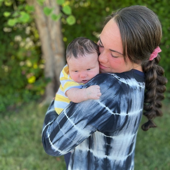 Meet your Posher, Cierra - Picture 2 of 6